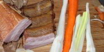 суп гороховый с копченостями