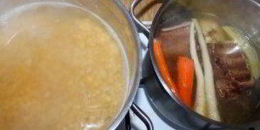 суп гороховый с копченостями