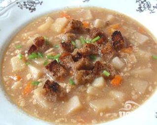 Суп гороховый с орехами