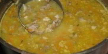 суп гороховый со свининой