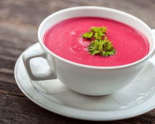 Холодный крем-суп из свеклы