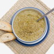 Рецепт Холодного крема-супа с зеленым горошком и цукини по-средиземноморски