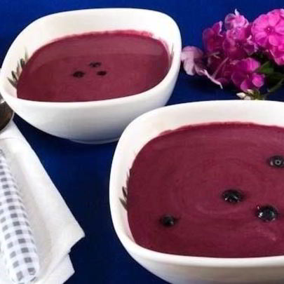 Холодный суп из черники