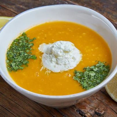 Холодный суп с нутом и тахини