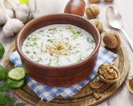 Овощной болгарский суп таратор