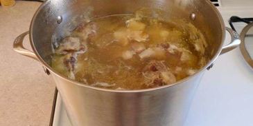 суп горячий холодец