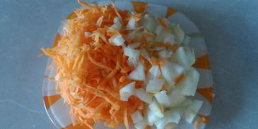 куриный суп с клецками и курицей