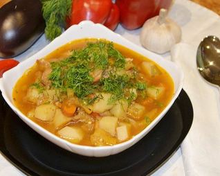 Лагман из говядины в мультиварке