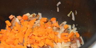 лагман из говядины в мультиварке