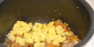 лагман из говядины в мультиварке