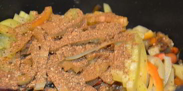 лагман из говядины в мультиварке