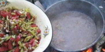 лагман из тушенки