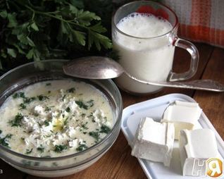 Молочный рисовый суп с брынзой