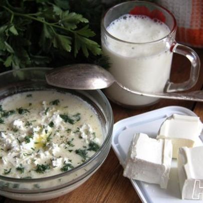 Молочный рисовый суп с брынзой