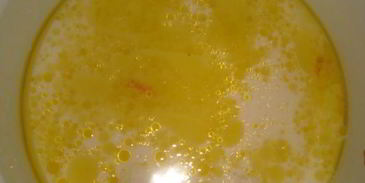 молочный суп по-тайски с курочкой, креветками и помидорчиками черри