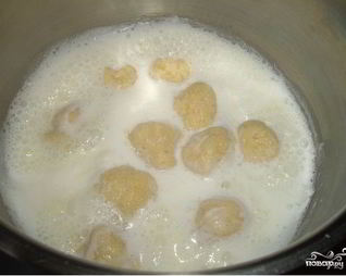 Молочный суп с картофельными клецками