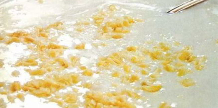 Рецепт молочного супа с миндалем