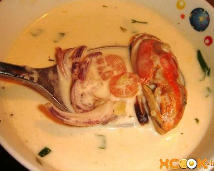Молочный суп с морепродуктами