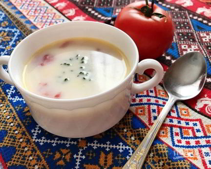 Молочный суп с томатами