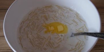 молочный суп с вермишелью