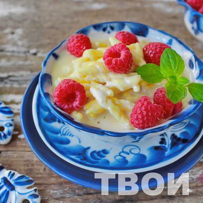 Суп молочный