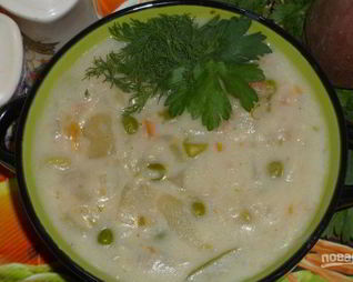 Сырно-молочный суп с овощами