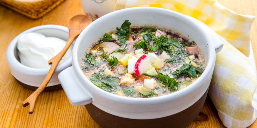 Рецепт окрошки на квасе с колбасой