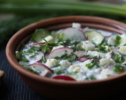 Окрошка на квасе с редисом