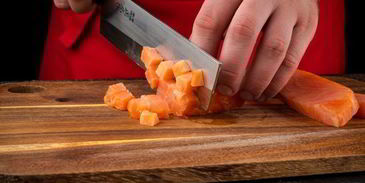 окрошка с рыбой холодного копчения