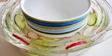 окрошка сборная мясная в ледяной чаше