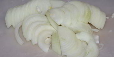 острый томатный суп с фасолью