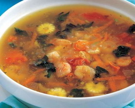Ароматный овощной суп с креветками