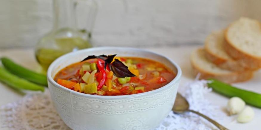 Рецепт легкого летнего овощной суп