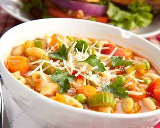 Летний овощной суп в итальянском стиле