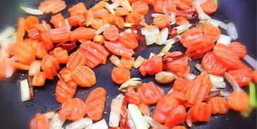 минестроне со спаржей и артишоками