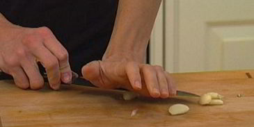 овощной суп с курицей и яичной лапшой