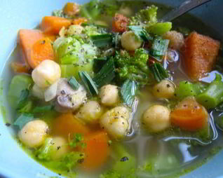 Овощной суп с нутом