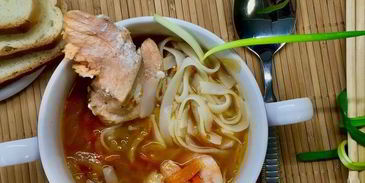 рыбный суп-лапша с овощами