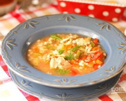 Перловый суп с солеными огурцами