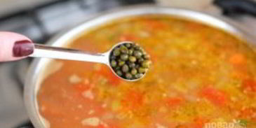 перловый суп с солеными огурцами