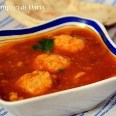 Чечевичная похлебка с куриными клецками