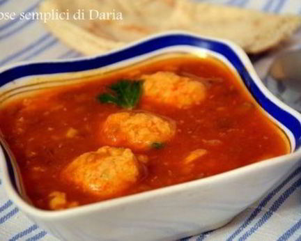 Чечевичная похлебка с куриными клецками