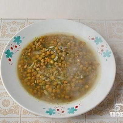 Чечевичная похлебка с сельдереем и шпинатом