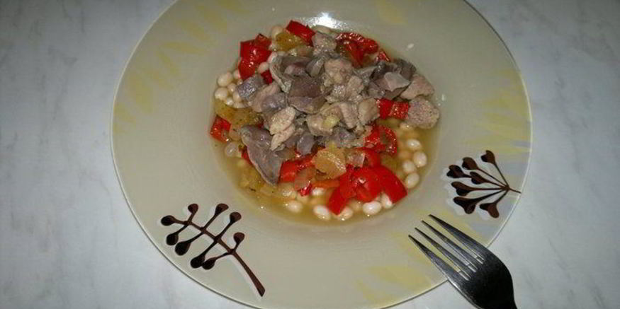 Рецепт имбирной фасолевой похлебки с мясом птицы и овощами