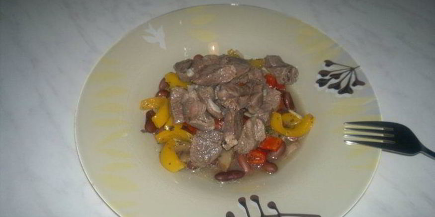 Рецепт похлебки из фасоли со сладкими перцами и бараниной в уцхо сунели