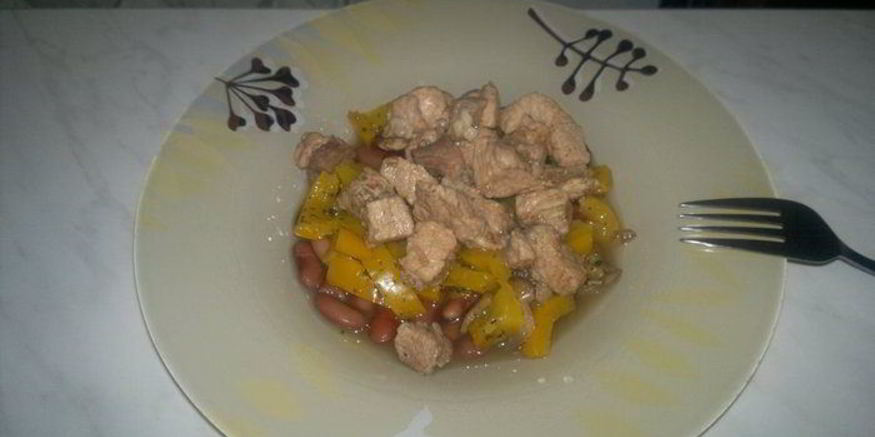 Рецепт похлебки из фасоли со свиным окороком, сладким перцем и лесными грибами