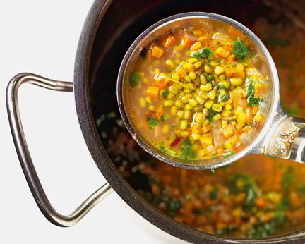 Похлебка из гороха маш с мятой