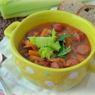 Рецепт Согревающей чечевичной похлебки с копчеными сосисками