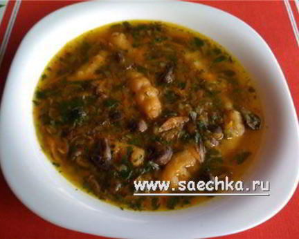 Постный грибной суп с манными клецками