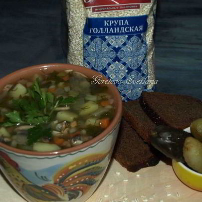 Рассольник с грибами и перловой крупой